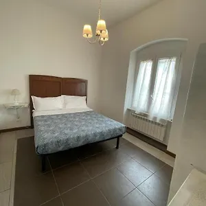 https://trainspot-apartment.hotelitalianriviera.com