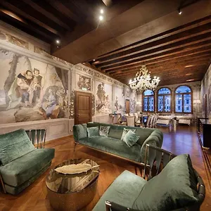 https://do-leoni-venice.hotelinveneto.com